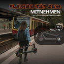 ZAMELUX E9 klappbarer E-Scooter am Bahnhof, leicht zu transportieren für Pendler, nur 15,3 kg Gewicht und kompakte 52-cm-Falthöhe.